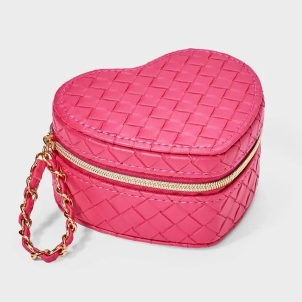 Pink Heart Shaped Travel Jewelry Organizer A New Day Girls Women’s Travel